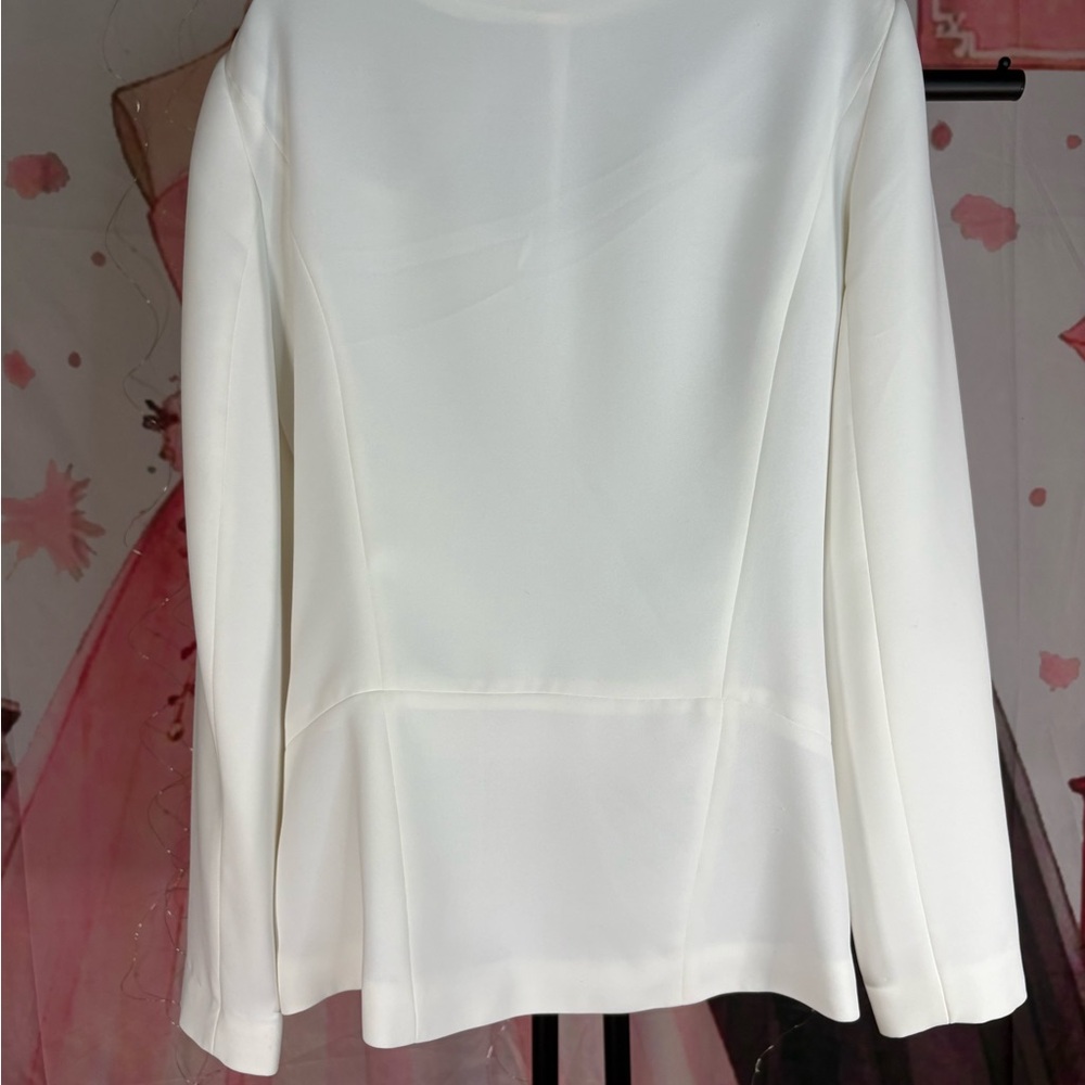 Trouve White Draped Open-Front Blazer with Zip Detail - Picture 7 of 15